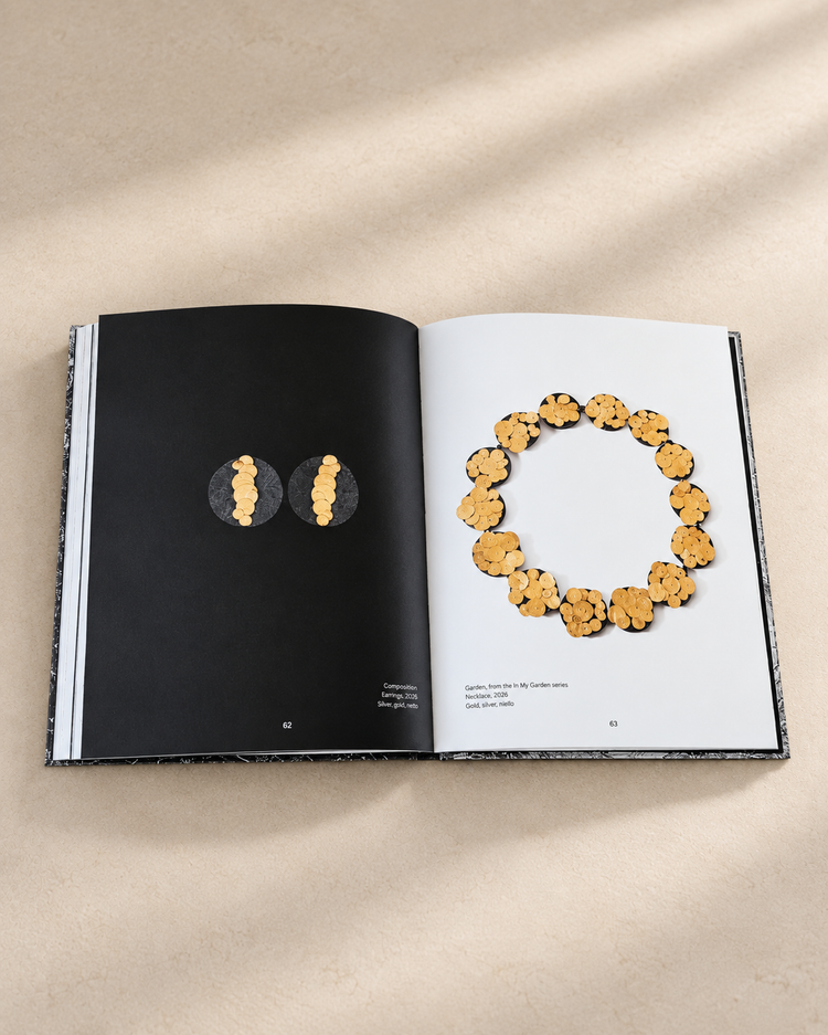 Gigi Mariani | My Private Garden monograph