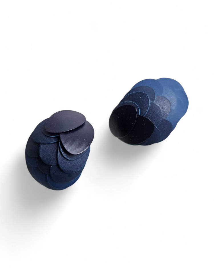 Catching big fish (No.14)