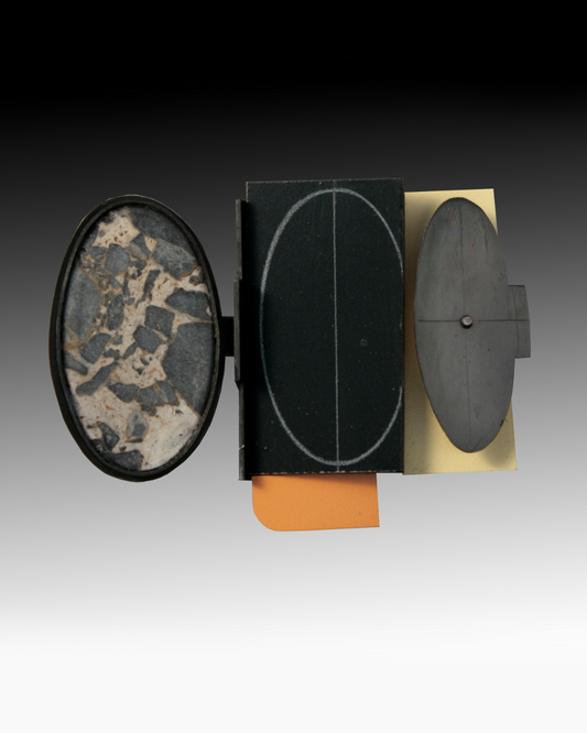 Nº 1935 Series "Els Mites de la frontera“