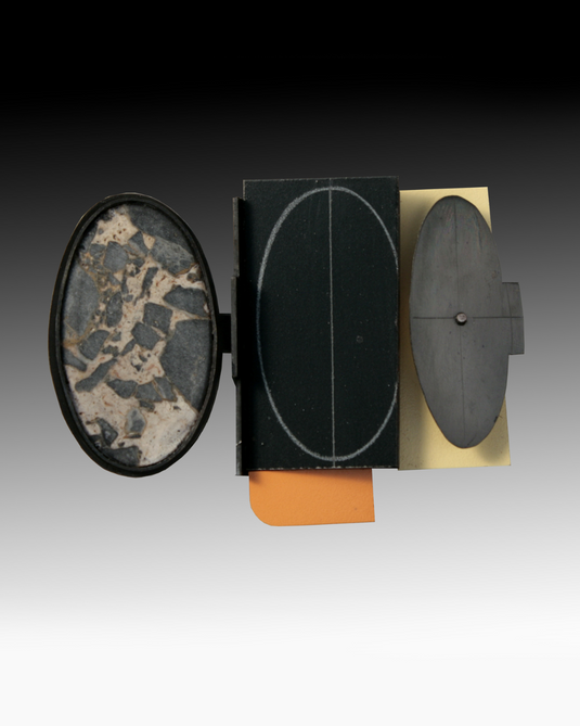 Brooches & Lapel Pins