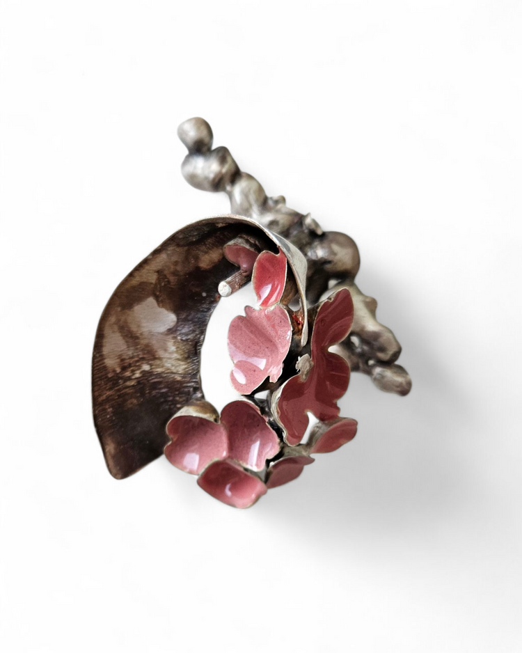 Blooming Scars (No.1)