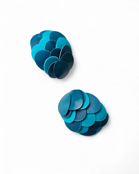 Catching big fish (No.15)