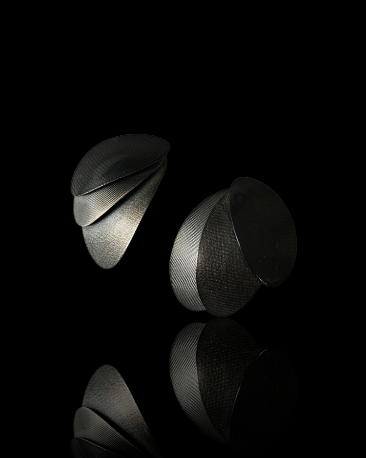 Catching big fish (No.13)